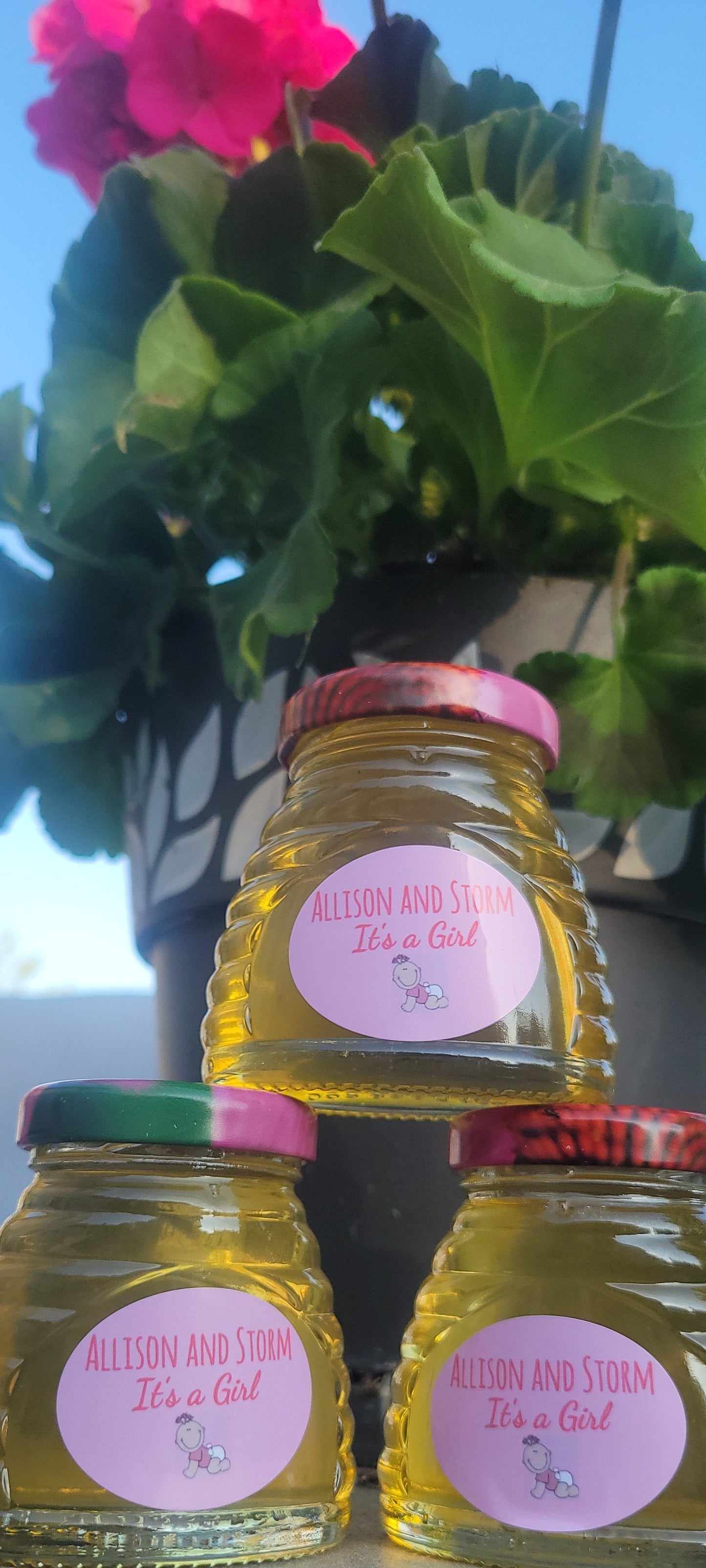 Personalized Wedding or Baby Shower Gift favors - Glass mini jars!