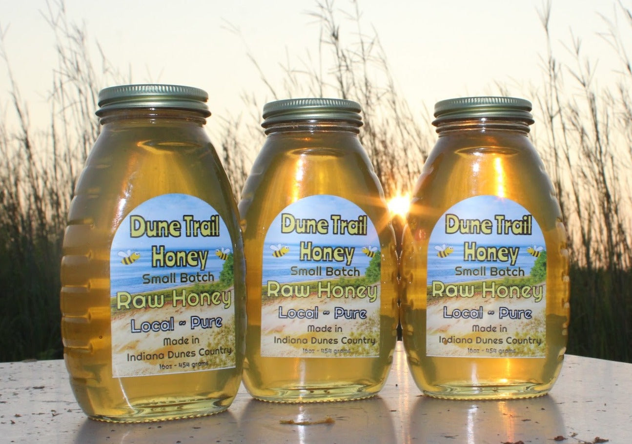 1lb Traditional Glass bottle of our raw honey