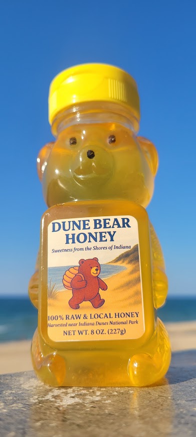 1st harvest of 2026!  Dune Bear 8oz of Duneland raw honey