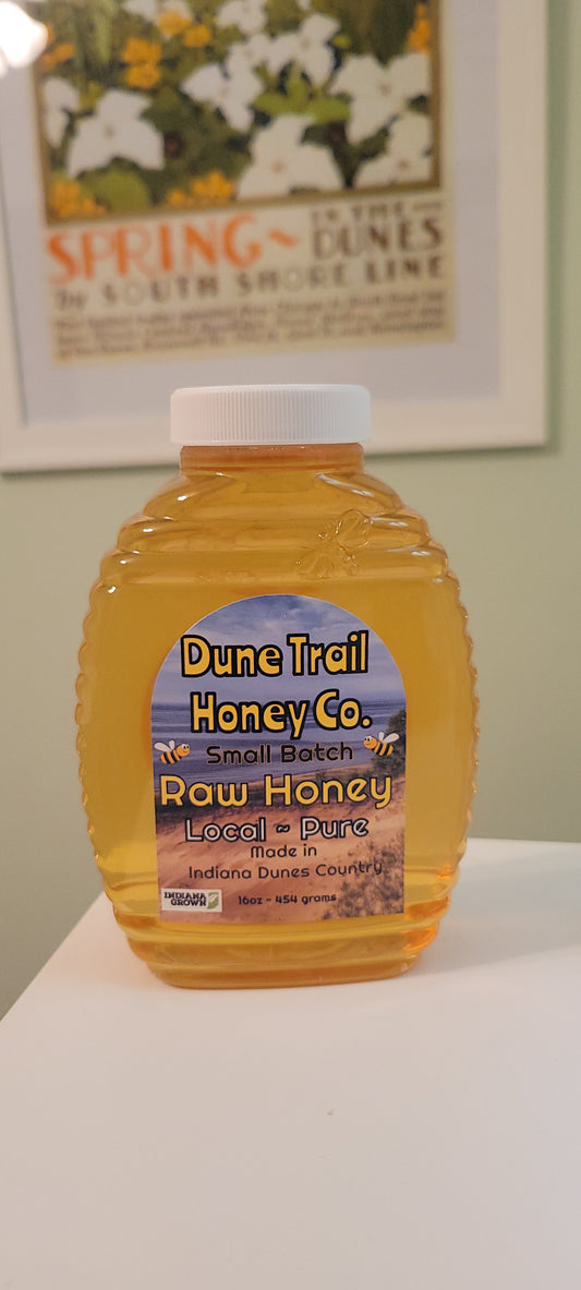 1lb bottle of raw small batch Dune Trail Honey... bottled May 1st 2025